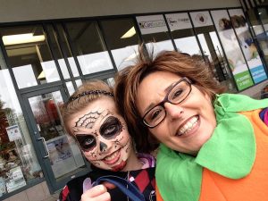 Linda Richer of Robert Richer Jewellers with contest winner from last years Dorval Mainstreets Halloween event. 