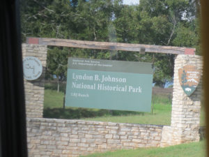 img_8958ign-at-the-entrance-of-the-lyndon-b-johnson-national-historical-park