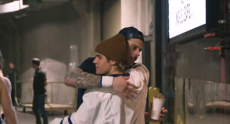 Justin Bieber hugs Auston Matthews