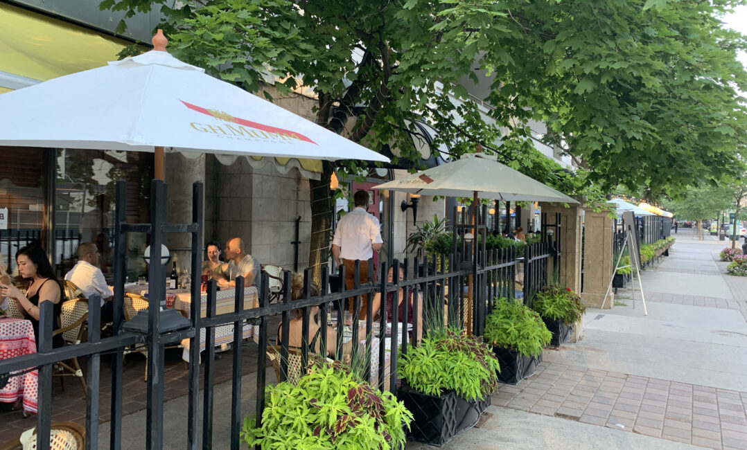 Patios allowed to open in Toronto and Peel as Ontario moves 8 regions