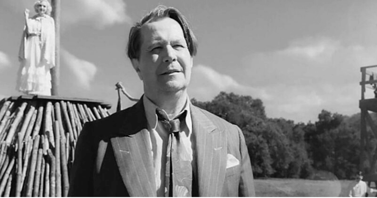 MANK: the dark side of the dream factory