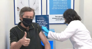Mayor tory receives vaccine at pharmacy