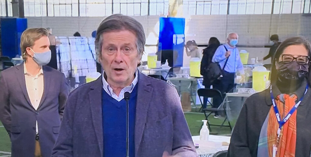 Toronto opens Hangar vaccine clinic