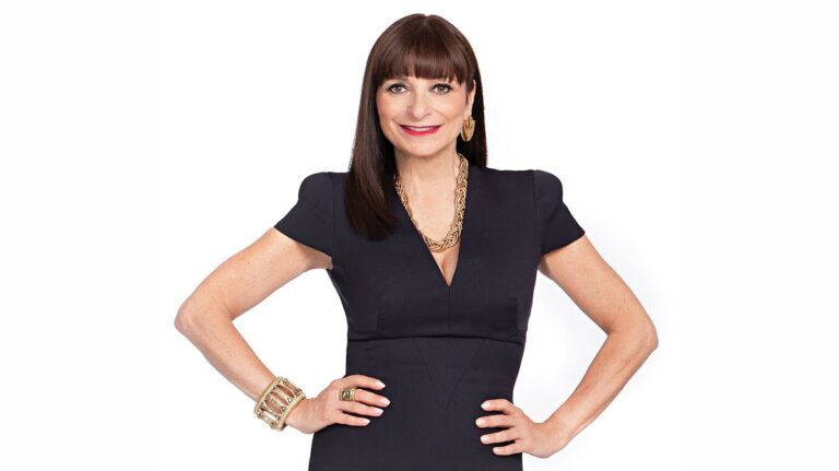 Jeanne Beker hosts THE GRANDEST NIGHT OF FASHION"