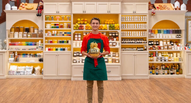 Markham's Joseph Mongillo wins Food Network Christmas Cookie challenge