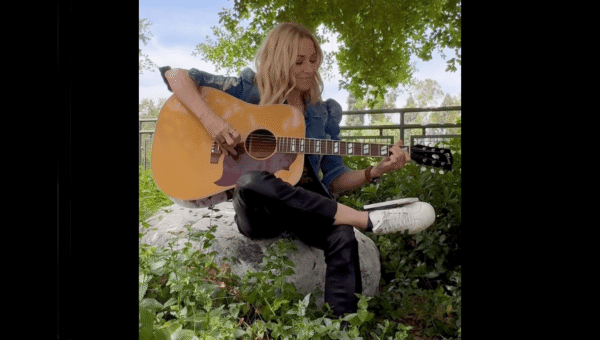 Sheryl Crow releases new single I Know
