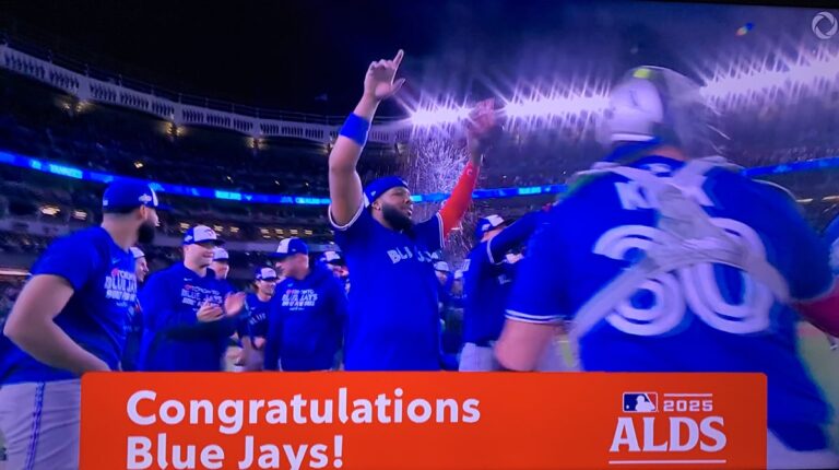 Jays book ticket to ALCS 2025