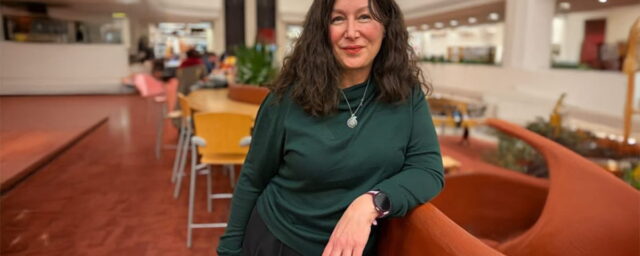 Walking to 100 toronto libraries in 10 days